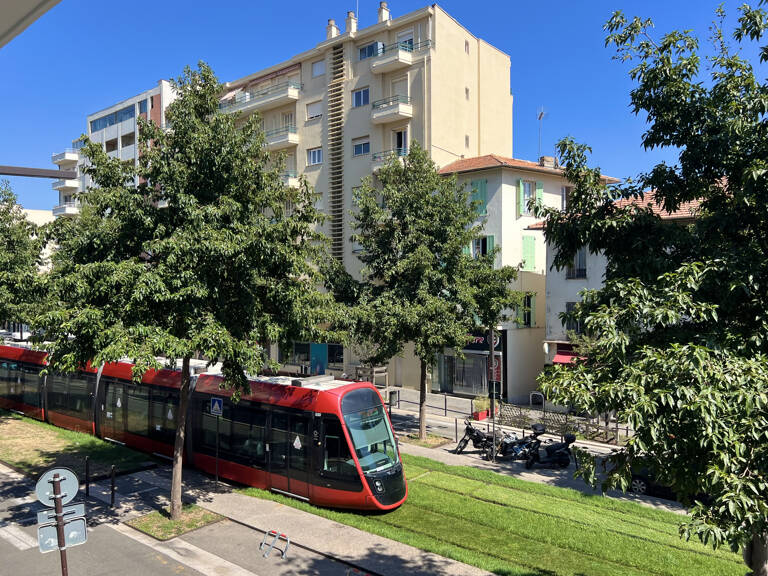 NICE OUEST Californie / Carras : Atypique 2 Pièces Double Vitrage Climatisation Cuisine Equipée Tramway Plages — photo 1