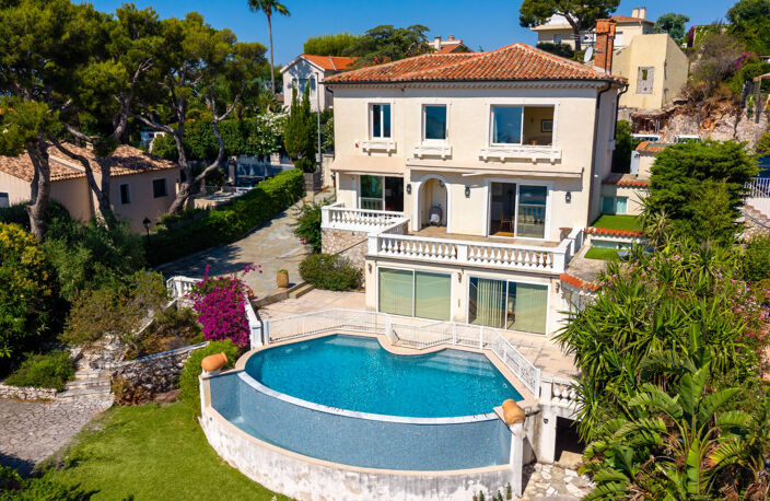 COL VILLEFRANCHE Villa 298m2 Vue Mer Panoramique Cap Ferrat Piscine Terrasse Jardin Garage Parkings — photo 2