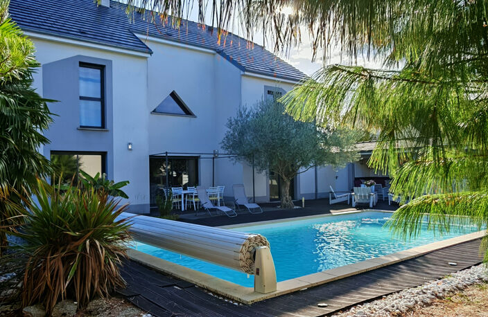 Saint Julien Les Villas - Maison familiale 255 m2   5 chambr — photo 2