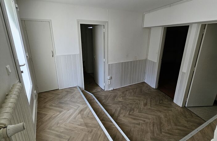 Vente Maison de ville 5 pièces — photo 3