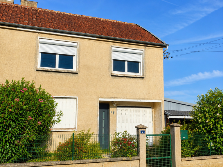 Vente Maison/villa 4 pièces — photo 1