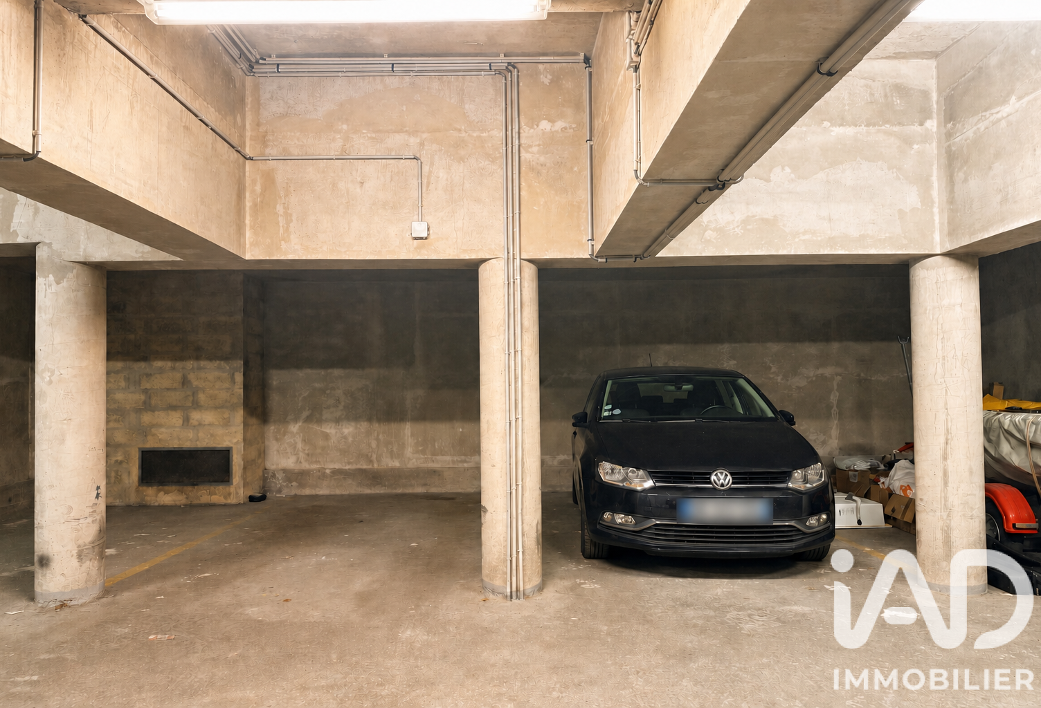 Vente Parking 25 m&sup2; — photo 1