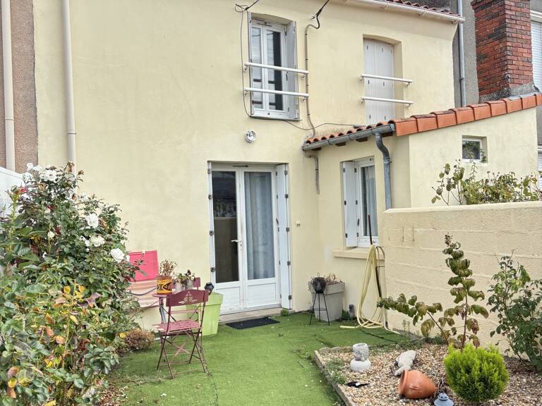 Vente Maison/villa 4 pièces — photo 1