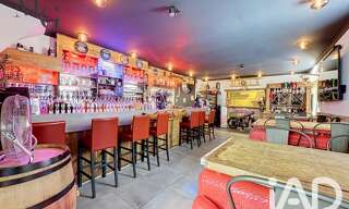 Commerce  130 m² à vendre à Pinet (34850)