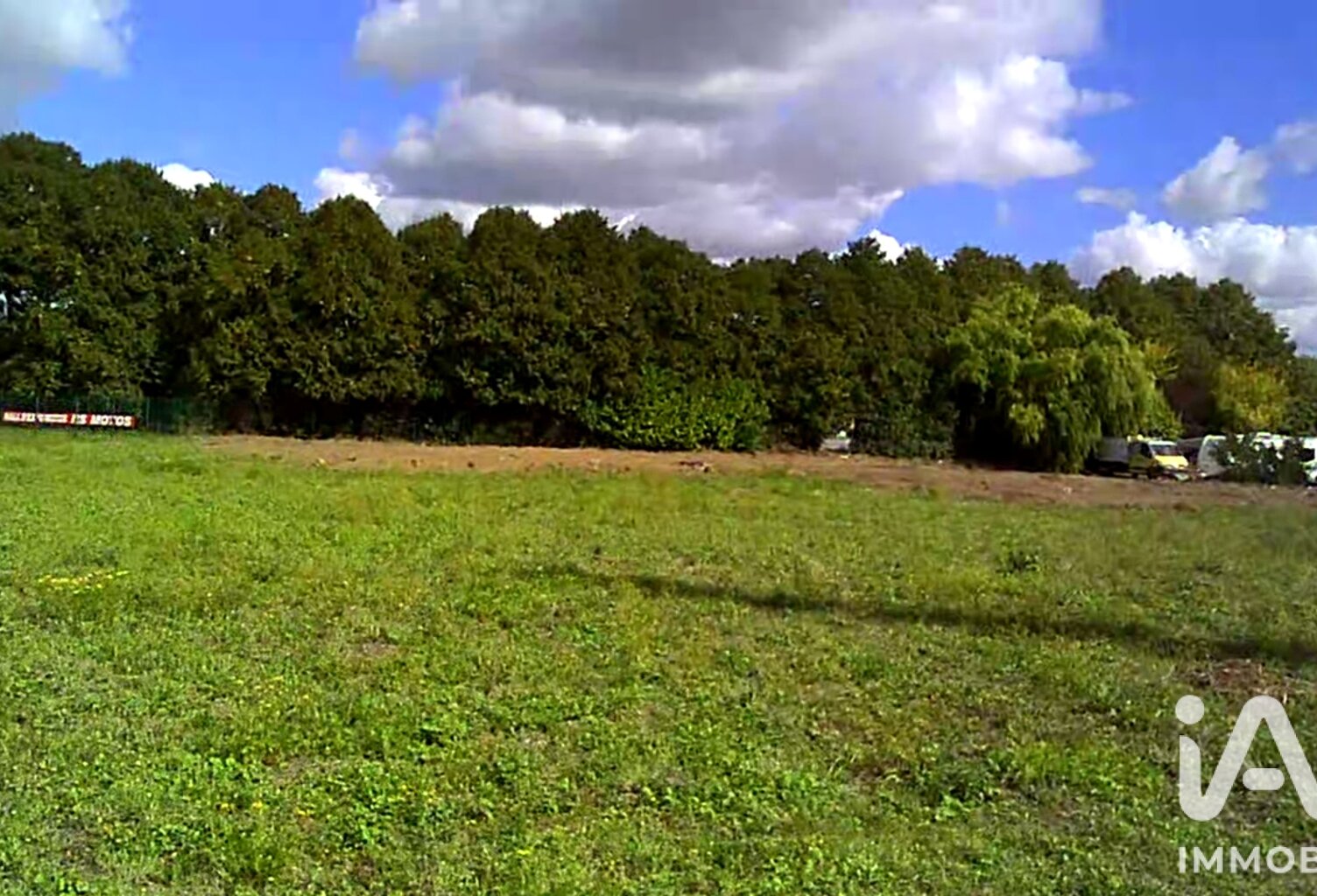 Vente Terrain 4 709 m&sup2; — photo 1