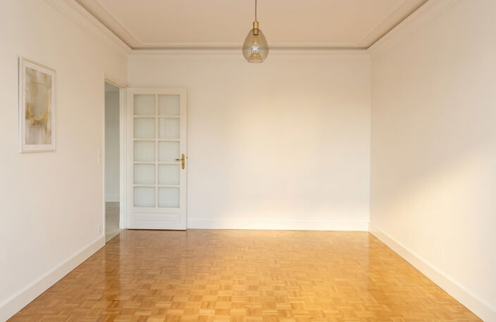 4 PIECES CANNES — photo 3