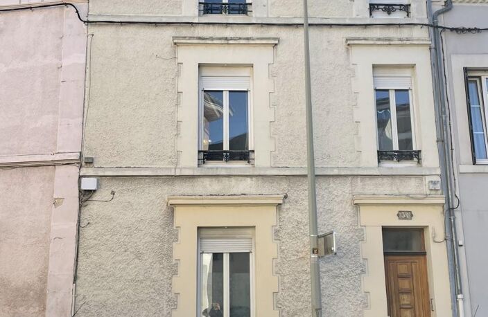 immeuble de 3 app — photo 2
