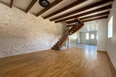 Maison 4 pièces 915 €