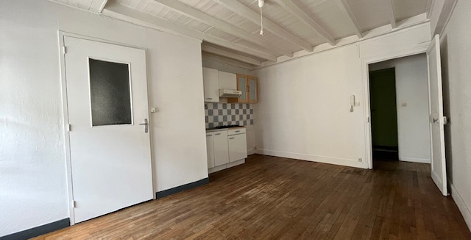 POITIERS CENTRE-VILLE, RUE DE L'ARCEAU, T3 DE 45M2 — photo 1