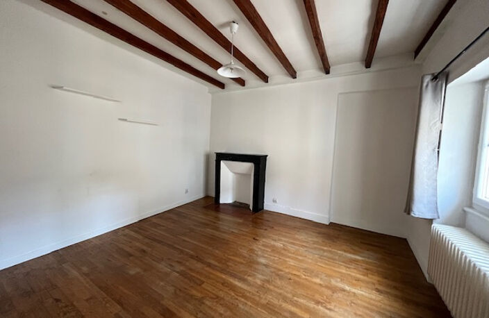 POITIERS CENTRE-VILLE, RUE DE L'ARCEAU, T3 DE 45M2 — photo 4