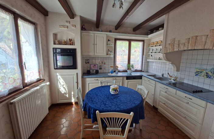 Maison Saint Hippolyte 12 pièces 190 m2, terrain de 338m2 avec grande terrasse — photo 2