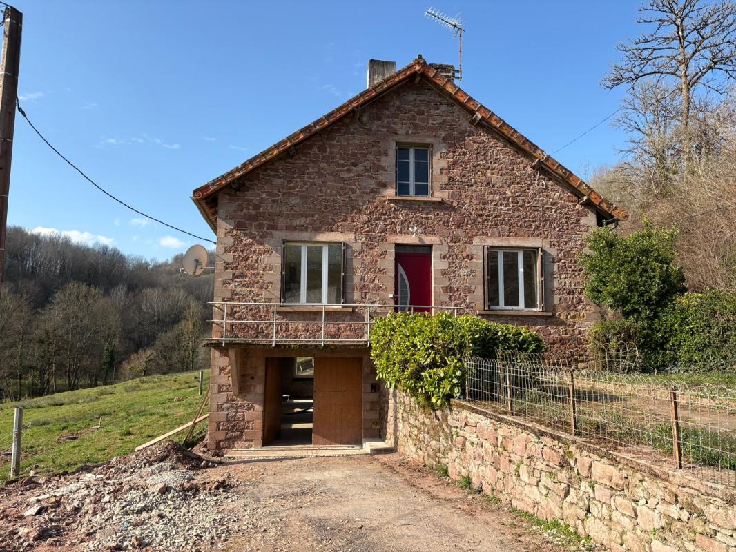 Villa / Maison  T4 à louer Conques-en-Rouergue 12320