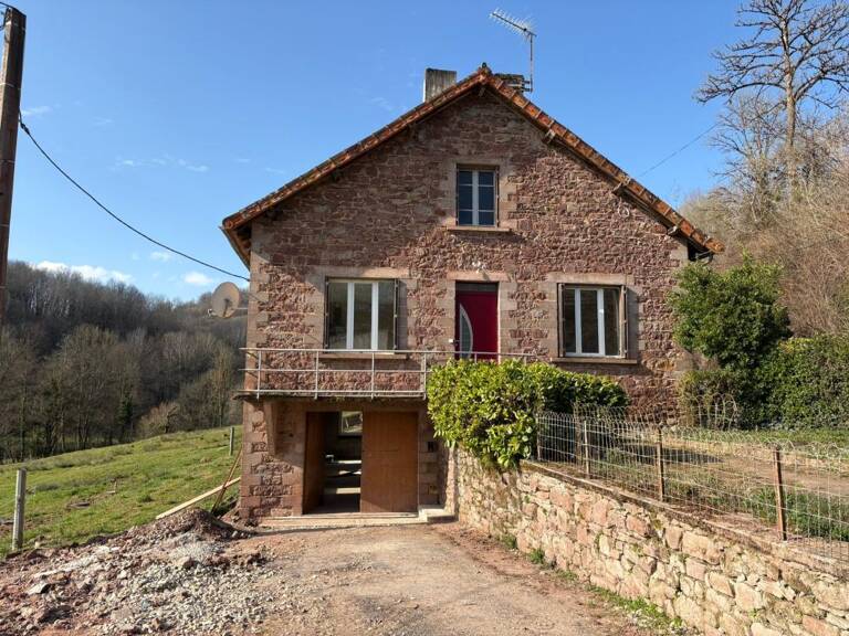 St Cyprien sur Dourdou, maison T4 avec garage et jardin — photo 1