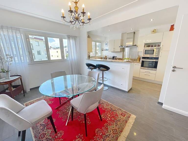 APPARTEMENT À VENDRE — photo 1
