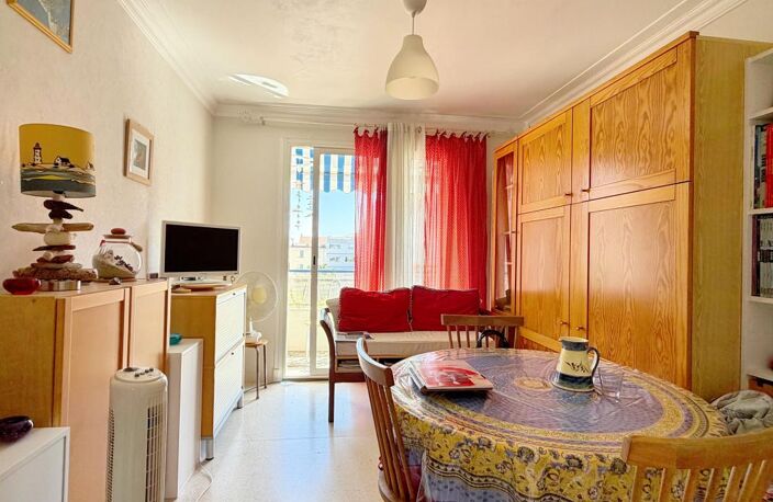 Cannes les Anglais — 2 pièces 45 m² à rénover — photo 2