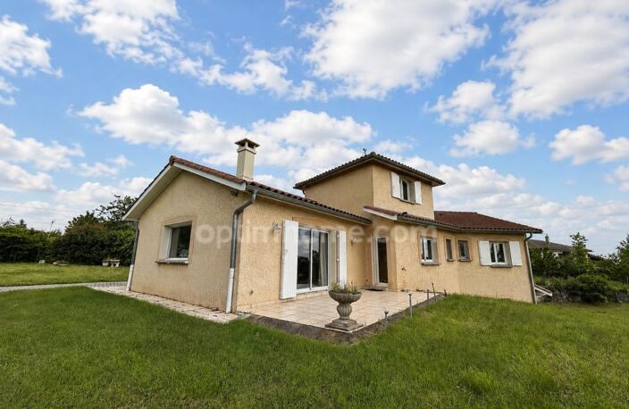 Lumineuse maison familiale de 130 m² sur sous-sol avec véranda – Terrain de 1288 m² à Charly (69) — photo 3