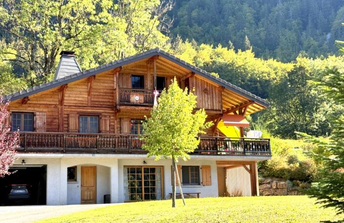 CHALET 7 pièces ABONDANCE (74)- — photo 2