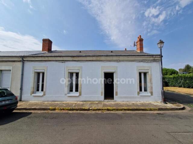 Maison à vendre 85m² - 6 pièces - 2 chambres - DESCARTES (37) — photo du bien
