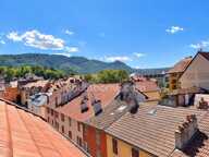 ANNECY CENTRE – APPARTEMENT D’EXCEPTION AVEC VUE SUR LES TOITS ET LES MONTAGNES — photo 4