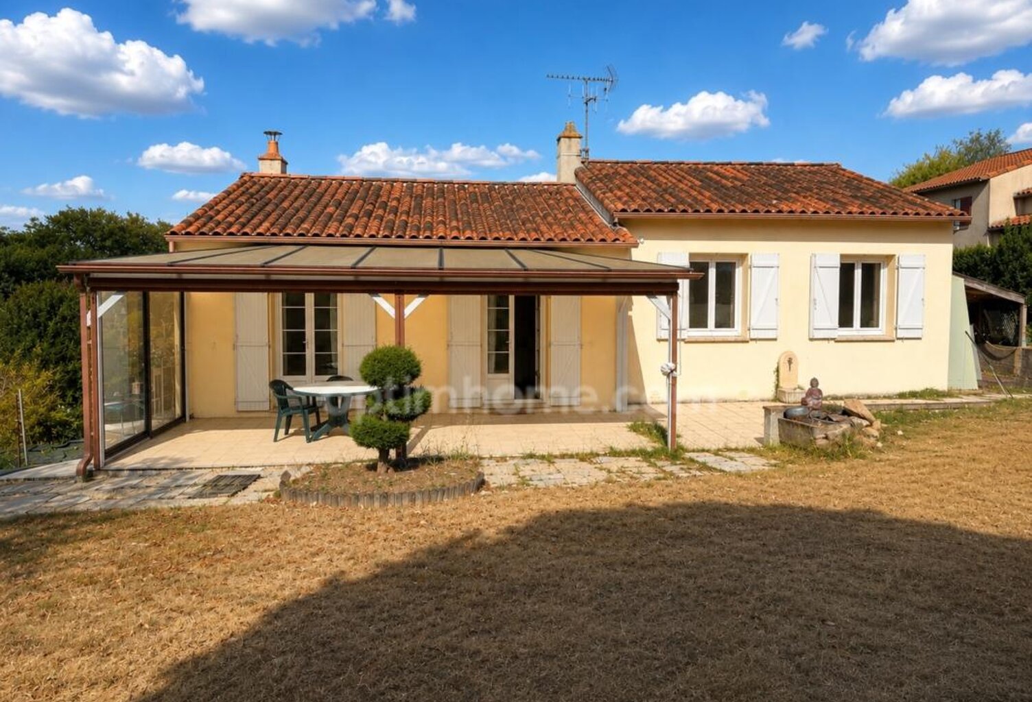 Maison à vendre 5 pièces MORTAGNE SUR SEVRE (85) — photo 1
