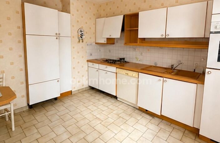 Maison à vendre 5 pièces MORTAGNE SUR SEVRE (85) — photo 3