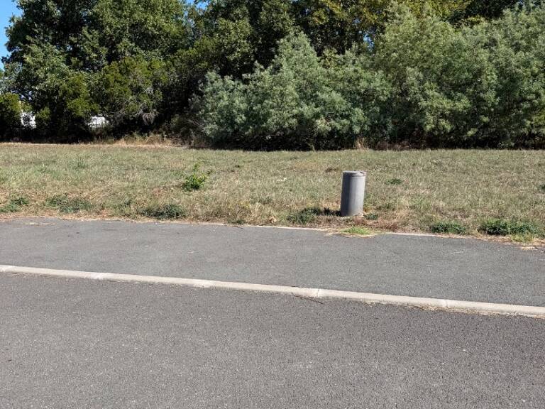 Terrain à bâtir à Camblanes-et-Meynac (33360) — photo 1