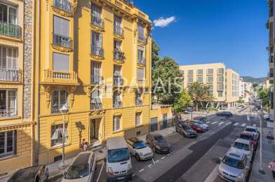 Appartement 2 pièces 200000 €
