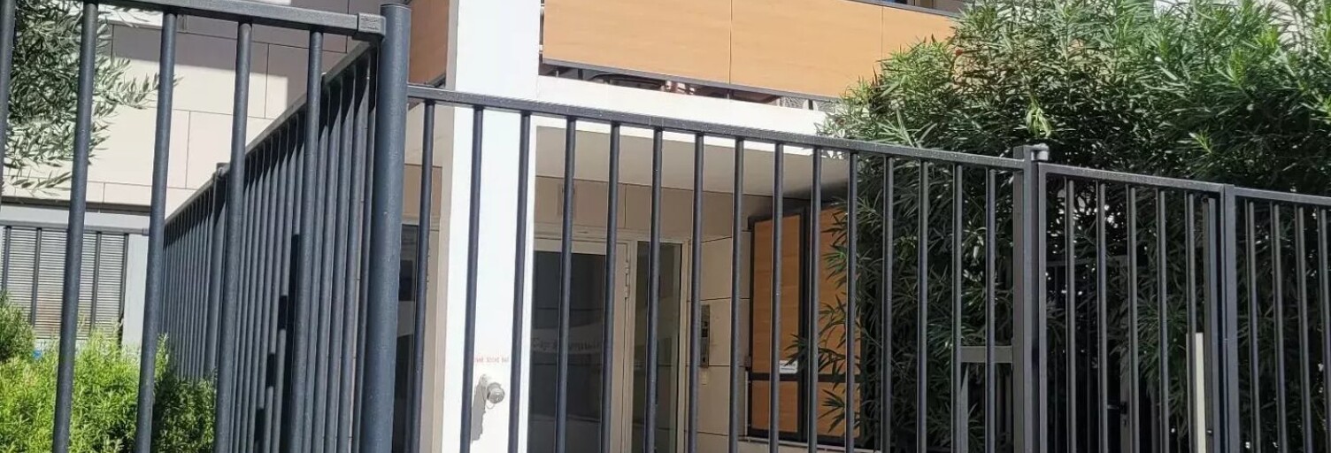 Garage   m² à vendre à Marseille 8 (13008)