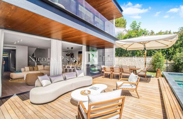 VILLA NEUVE - 350m² - AU COEUR DE JEAN-SAINT-CAP-FERRAT — photo 2