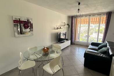 Appartement 3 pièces 1200 €