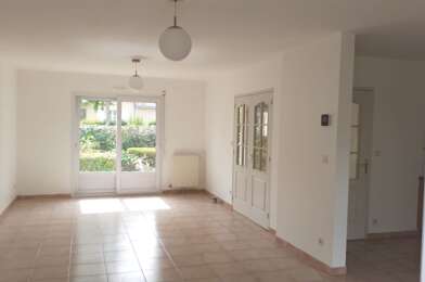 Maison 5 pièces 1600 €