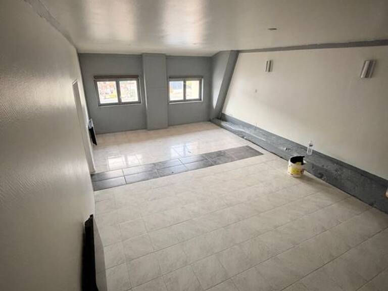 Appartement de 85m2 à louer sur Beton-Bazoches — photo 1