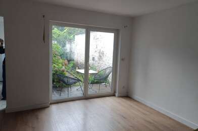 Appartement 4 pièces 920 €