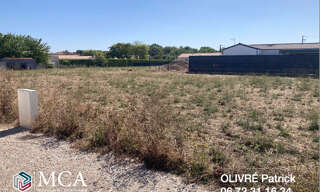 Terrain  611 m² à vendre à Rouffiac (17800)