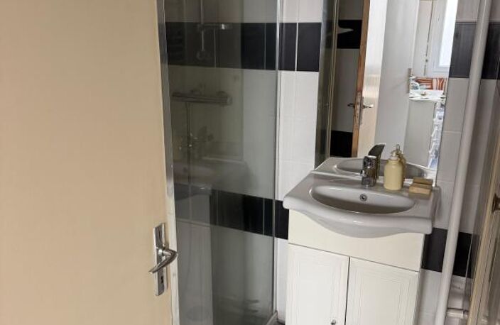 Appartement À Louer — photo 4