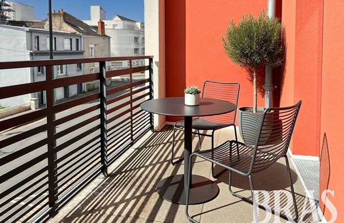 Appartement  T3 Nantes - Zola -balcon et parking — photo 2