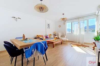 Appartement 4 pièces 286000 €
