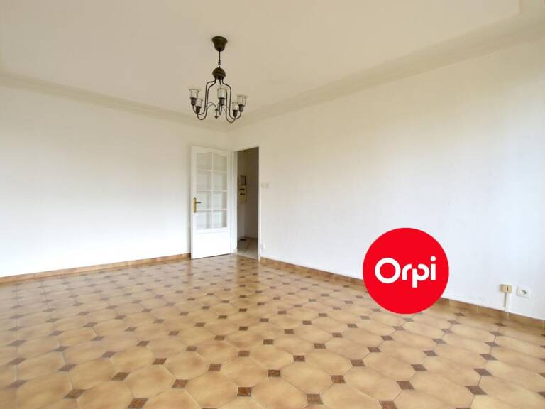 Appartement Saint Priest 4 pièces - Rue maréchal Leclerc 69800 SAINT PRIEST — photo 1
