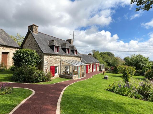Maison proposé à Plouyé