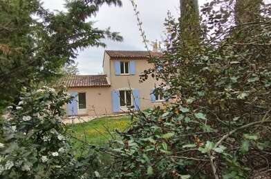 Maison 5 pièces 1323 €