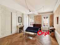   RARE À LA VENTE – Charme de l'ancien & Extérieur au calme absolu en plein centre d'Oullins ! — photo 3