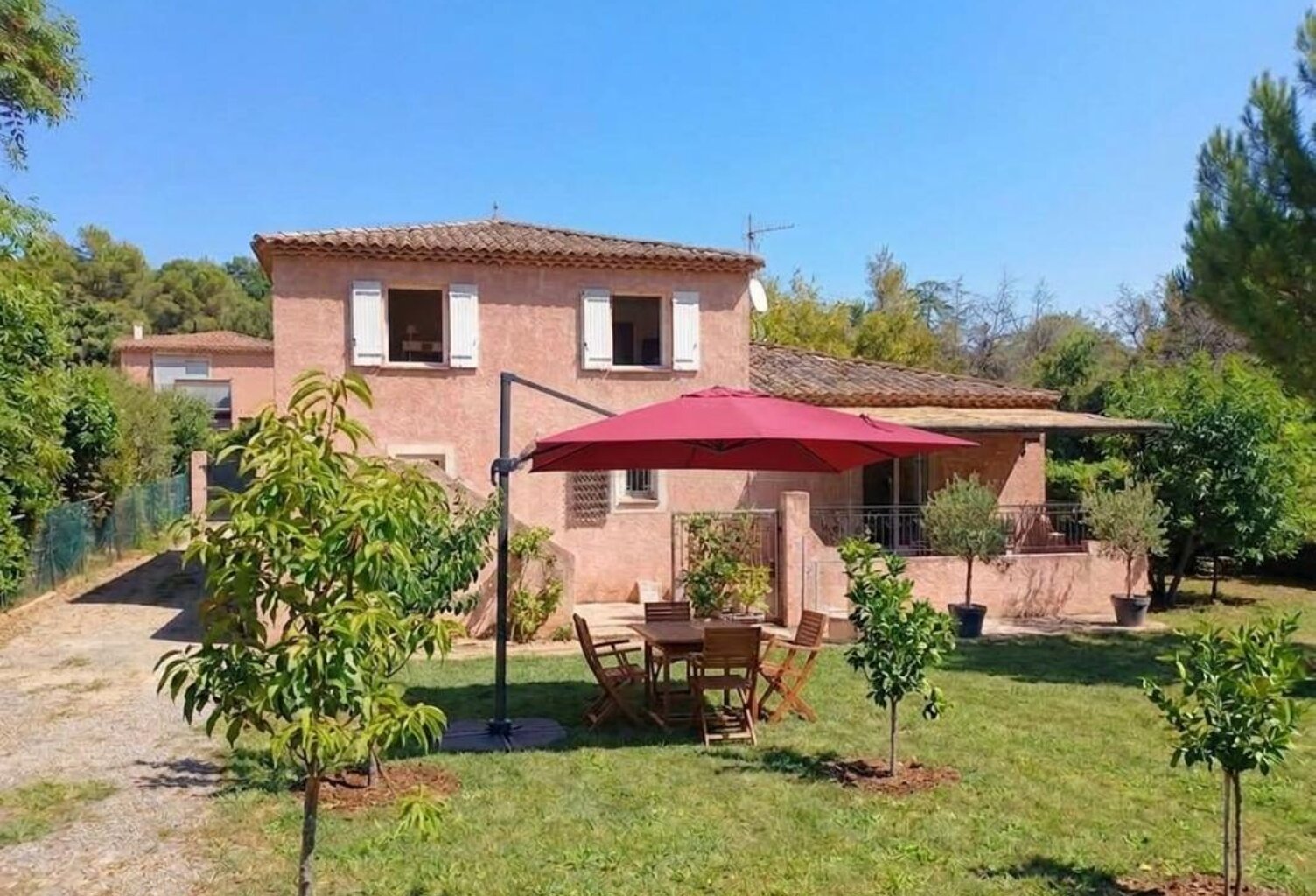 Maison À Vendre — photo 1