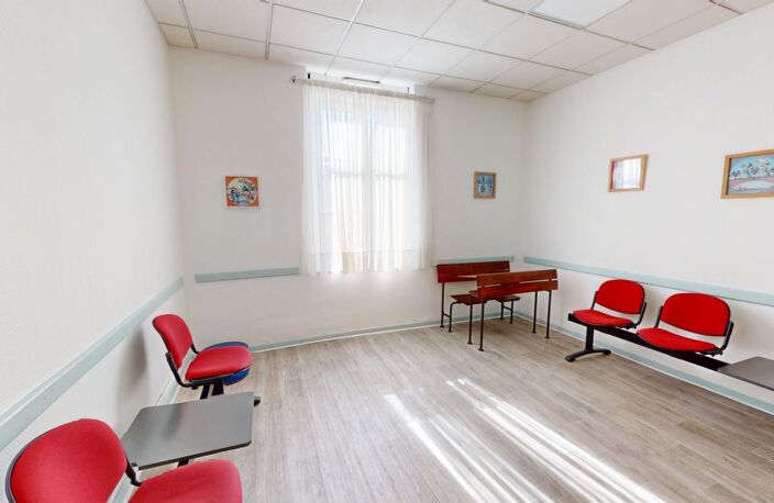 Appartement À Vendre — photo 2