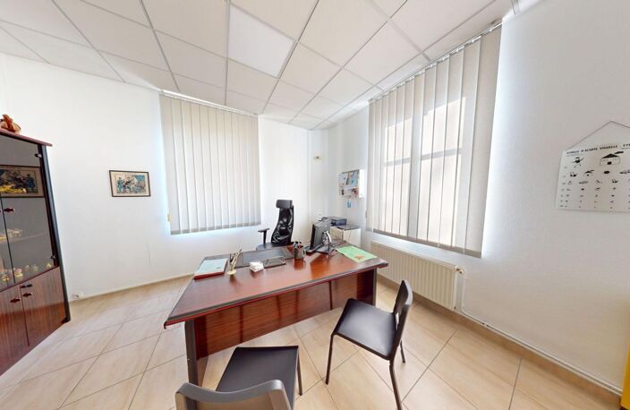 Appartement À Vendre — photo 3