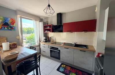 Appartement À Vendre — photo du bien