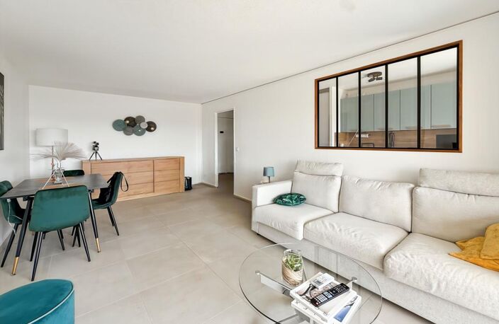 Appartement T2 + Stationnement Proche Mer - À Vendre — photo 4