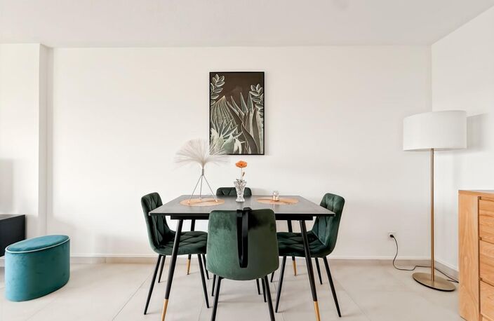 Appartement T2 + Stationnement Proche Mer - À Vendre — photo 5