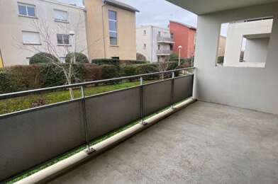 Appartement 3 pièces 820 €