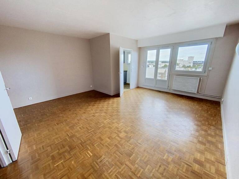 Appartement À Vendre place Rabelais avec parking — photo 1