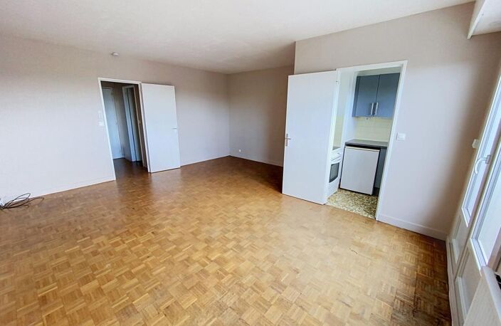 Appartement À Vendre place Rabelais avec parking — photo 4